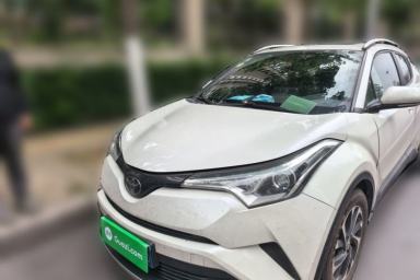 Used Toyota IZOA 2018 2.0L Yichi Version China VI Standard