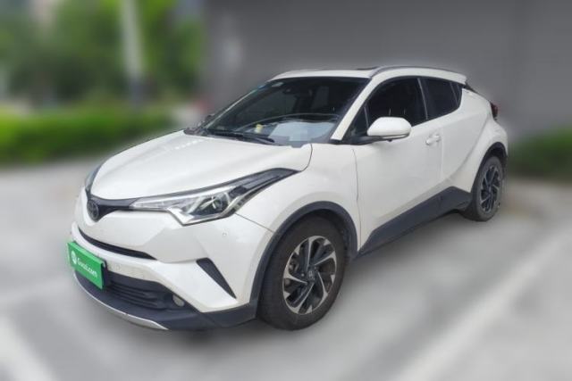 Used Toyota IZOA 2018 2.0L Yichi Version China VI Standard