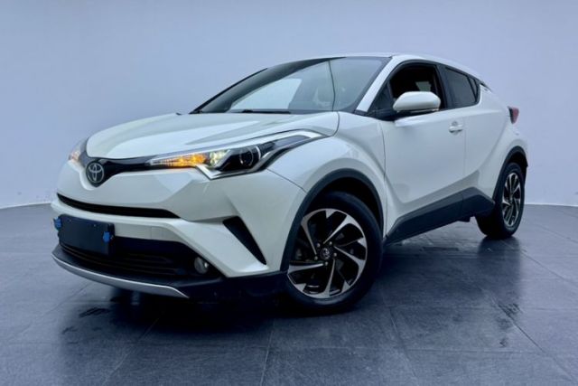 Toyota IZOA 2018 2.0L Yichi Edition China V Standard usata