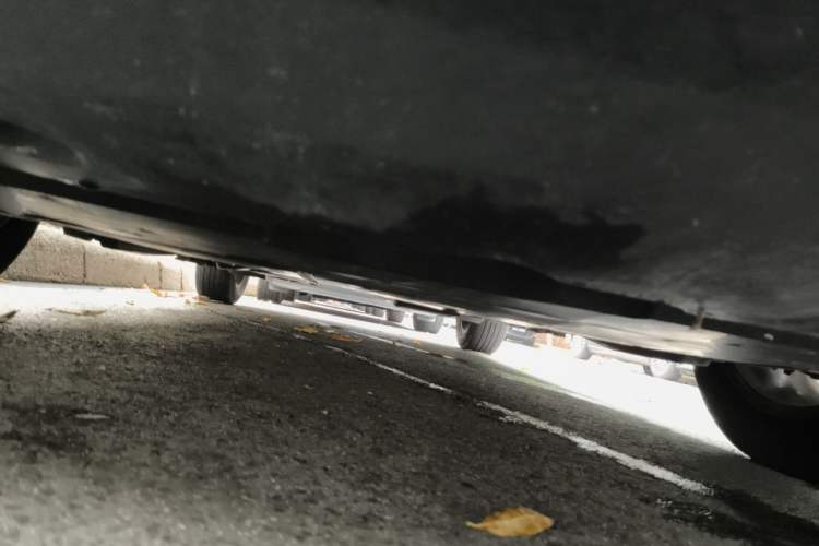 Used Toyota IZOA 2020 2.0L Enjoy Edition Chassis Front