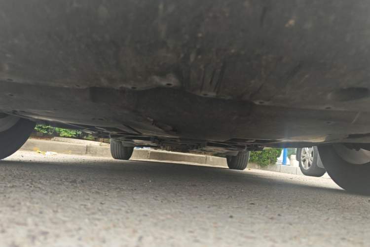 Used Toyota IZOA 2020 2.0L Enjoy Edition Chassis Front
