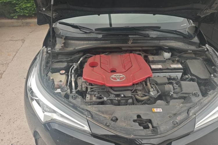 Used Toyota IZOA 2020 2.0L Enjoy Edition Engine Bay Right