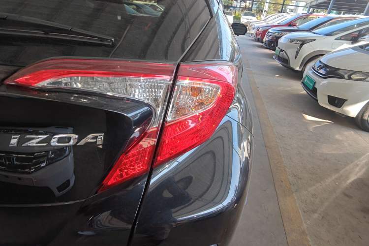 Used Toyota IZOA 2020 2.0L Yidong Edition Exterior 6