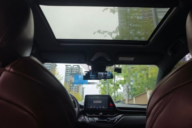 Used Toyota IZOA 2020 2.0L Yichi Version Headliner
