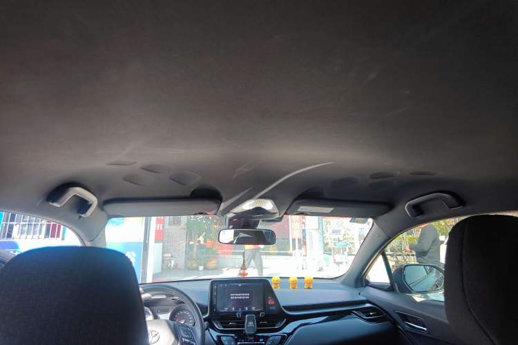 Used Toyota IZOA 2020 2.0L Yidong Edition Headliner
