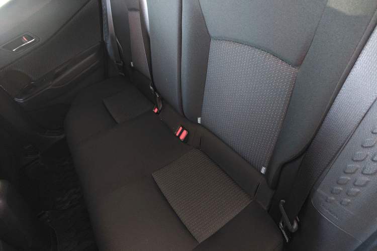 Used Toyota IZOA 2020 2.0L Yidong Edition Interior 4