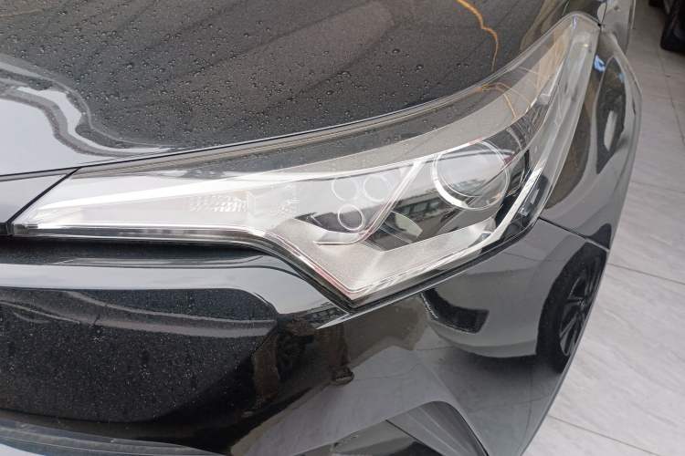 Used Toyota IZOA 2020 2.0L Enjoy Edition Left Front Headlight