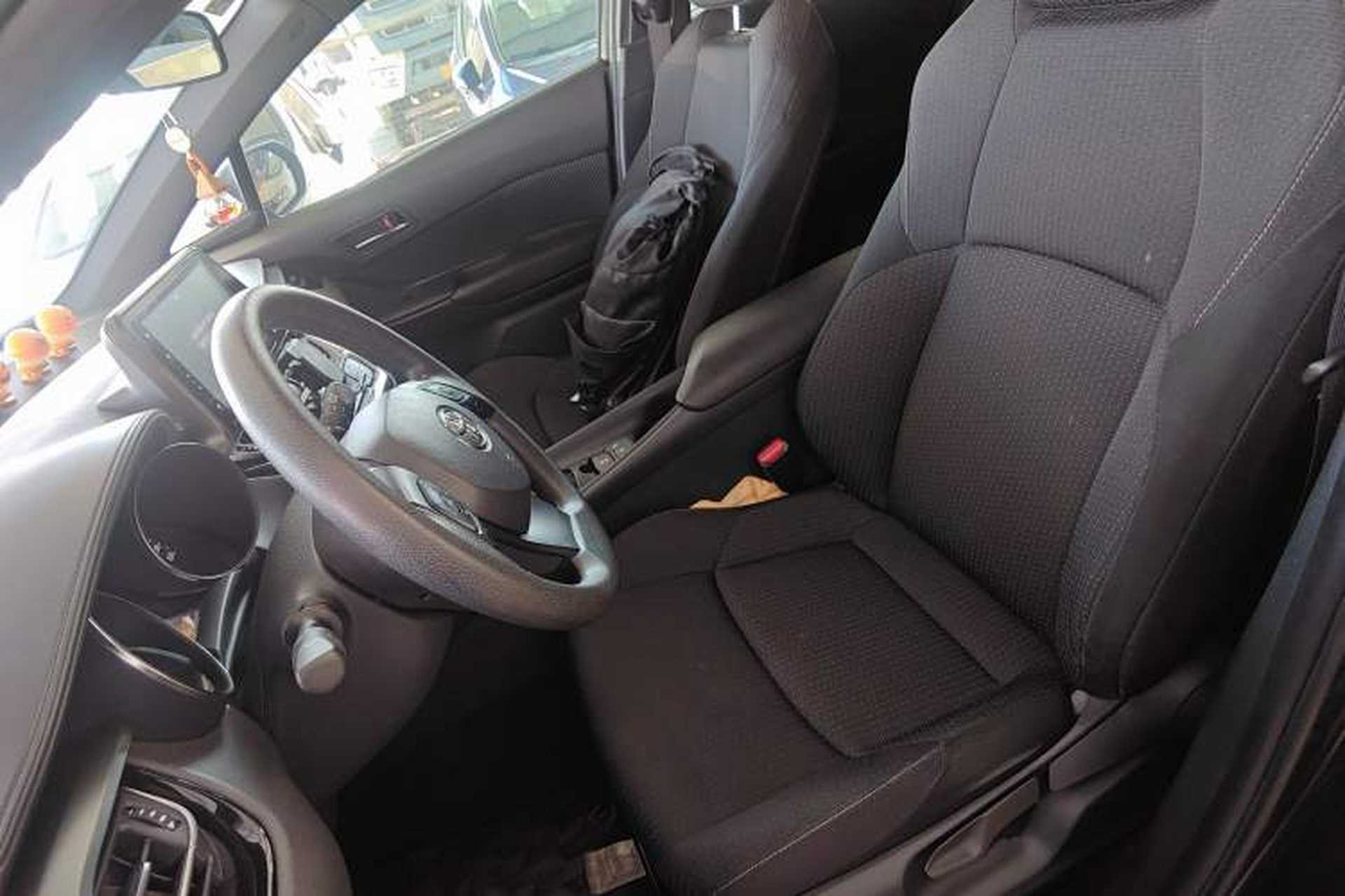 Used Toyota IZOA 2020 2.0L Yidong Edition Left Front Seat