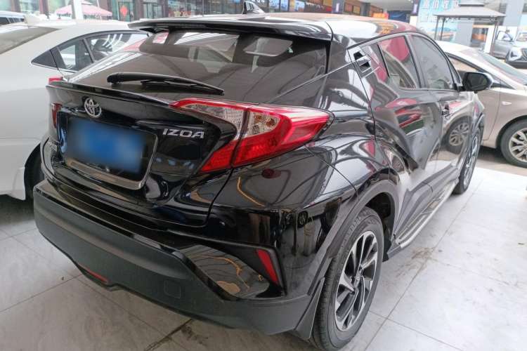 Used Toyota IZOA 2020 2.0L Enjoy Edition Rear Right 45 Deg
