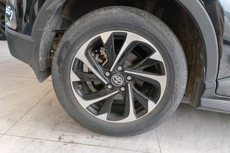 Used Toyota IZOA 2020 2.0L Enjoy Edition Right Rear Wheel Hub