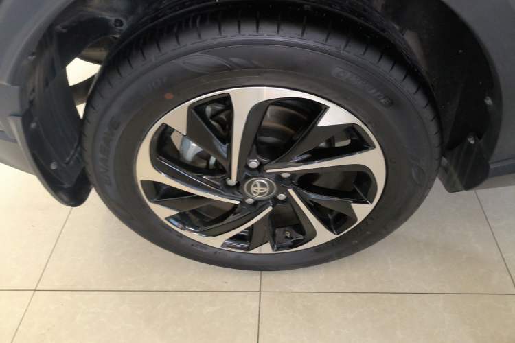 Used Toyota IZOA 2020 2.0L Enjoy Edition Right Rear Wheel Hub