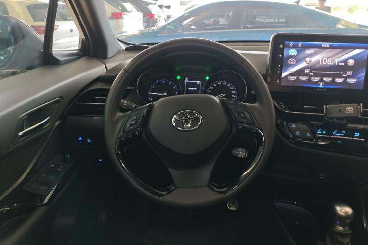 Used Toyota IZOA 2020 2.0L Yichi Version Steering Wheel