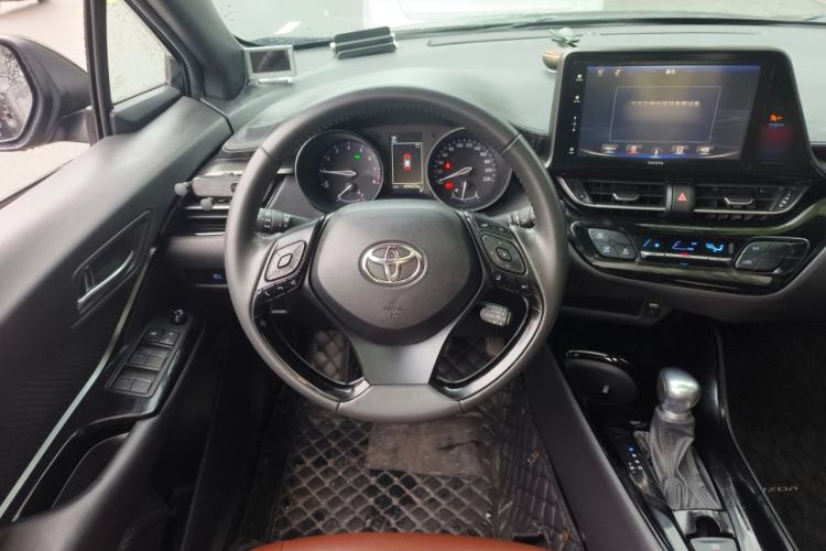 Used Toyota IZOA 2020 2.0L Yichi Version Steering Wheel