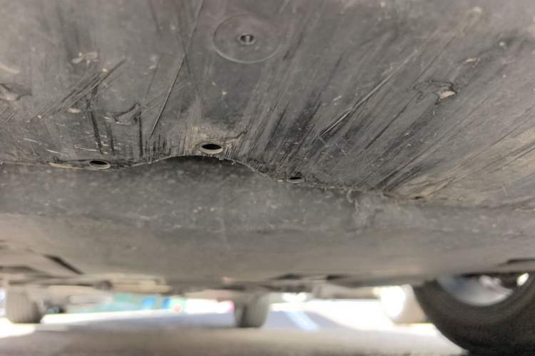 Used Toyota IZOA 2020 2.0L Yichi Version Chassis Front