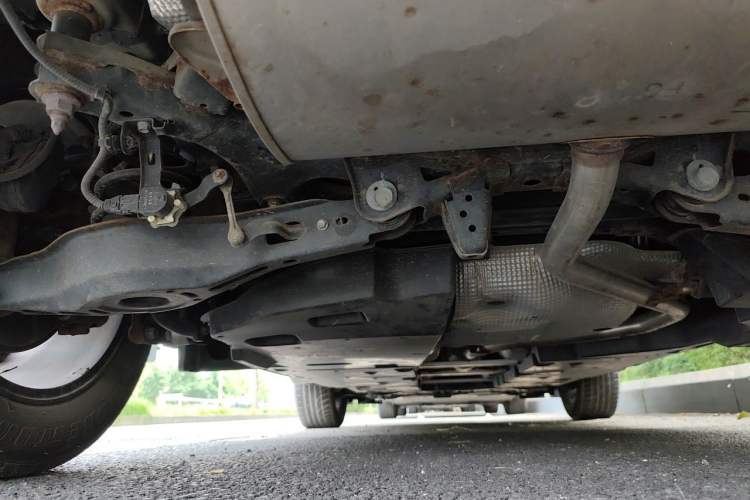 Used Toyota IZOA 2020 2.0L Yichi Version Chassis Rear