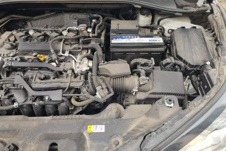 Used Toyota IZOA 2020 2.0L Yi Xiang CARE Engine Bay Left