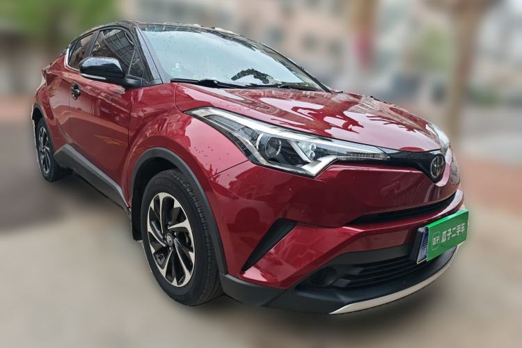 Used Toyota IZOA 2020 2.0L Yi Xiang CARE Front Right 45 Deg