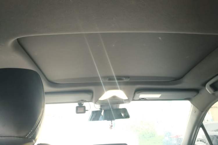 Used Toyota IZOA 2020 2.0L Yi Xiang CARE Headliner