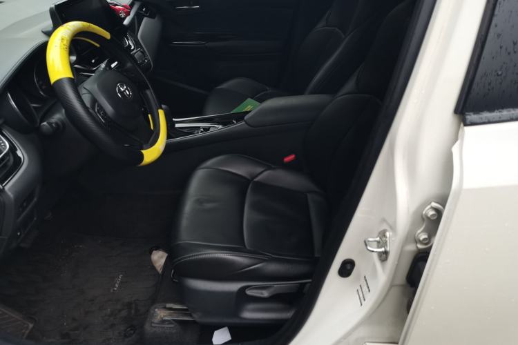 Used Toyota IZOA 2020 2.0L Yi Xiang CARE Left Front Seat