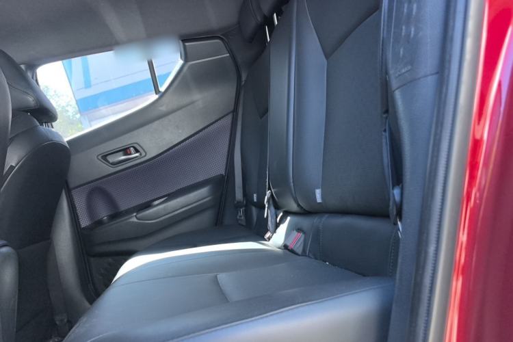 Used Toyota IZOA 2020 2.0L Yichi Version Left Rear Seat
