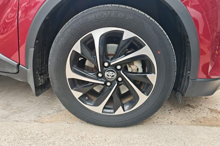 Used Toyota IZOA 2020 2.0L Yi Xiang CARE Right Front Wheel Hub