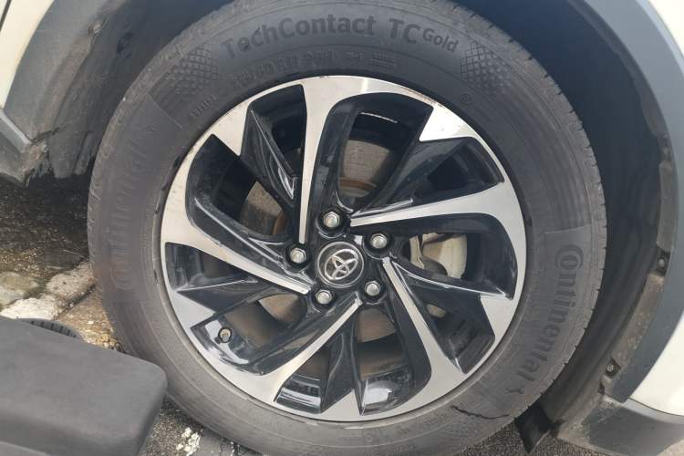 Used Toyota IZOA 2020 2.0L Yi Xiang CARE Right Front Wheel Hub