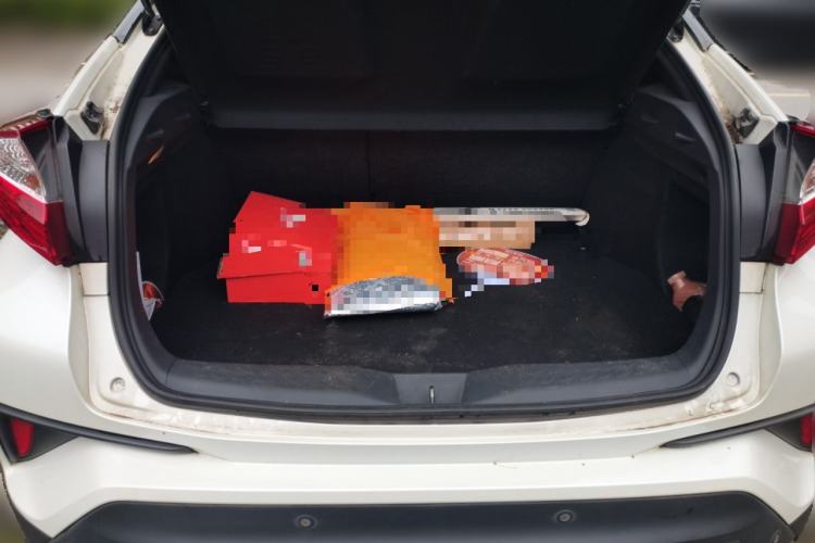 Used Toyota IZOA 2020 2.0L Yi Xiang CARE Trunk