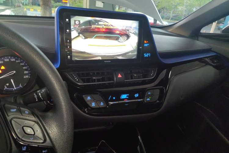 Used Toyota IZOA 2020 2.0L Enjoy Edition Audio And AC Panel