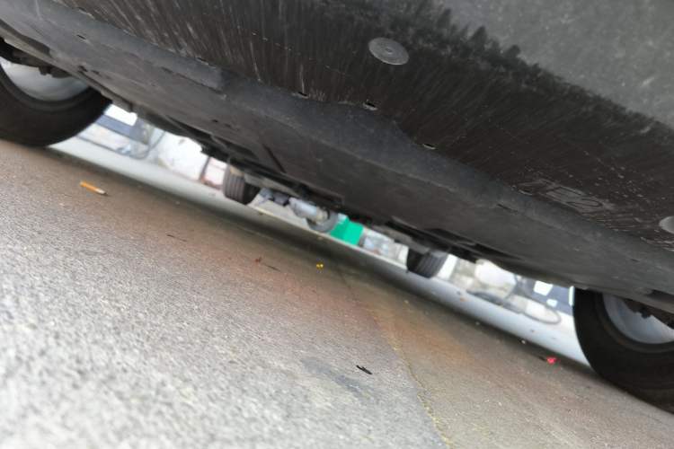 Used Toyota IZOA 2020 2.0L Yi Xiang CARE Chassis Front