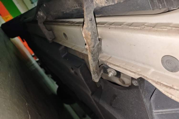 Used Toyota IZOA 2020 2.0L Yichi Version Chassis Rear Left