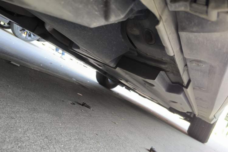 Used Toyota IZOA 2020 2.0L Yi Xiang CARE Chassis Rear Right