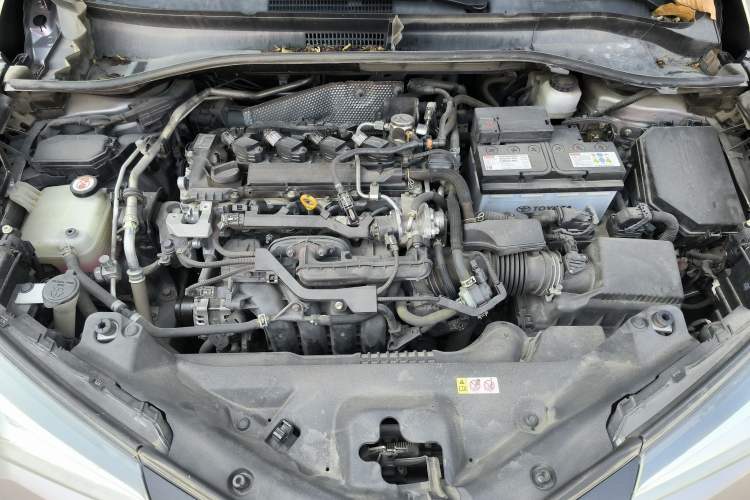 Used Toyota IZOA 2020 2.0L Yi Xiang CARE Engine Bay