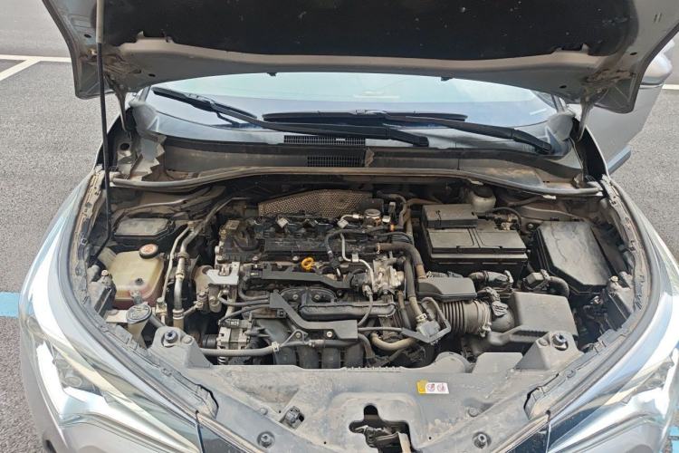 Used Toyota IZOA 2020 2.0L Enjoy Edition Engine Bay