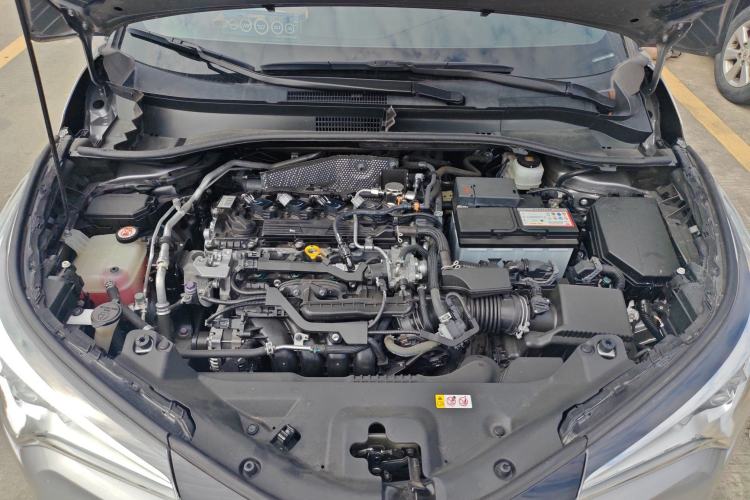 Used Toyota IZOA 2020 2.0L Yi Xiang CARE Engine Bay