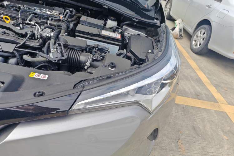Used Toyota IZOA 2020 2.0L Yi Xiang CARE Engine Bay Left
