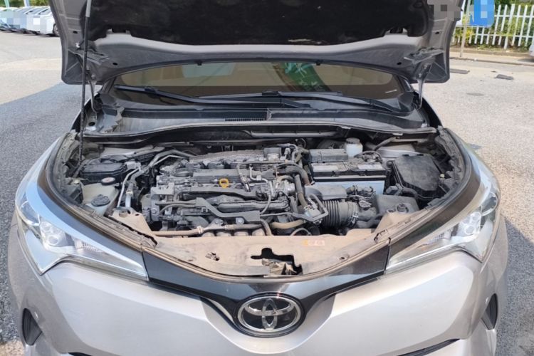 Used Toyota IZOA 2020 2.0L Yi Xiang CARE Engine Bay