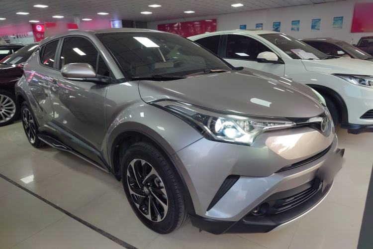 Used Toyota IZOA 2020 2.0L Enjoy Edition Exterior 2