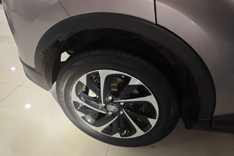 Used Toyota IZOA 2020 2.0L Enjoy Edition Exterior 3