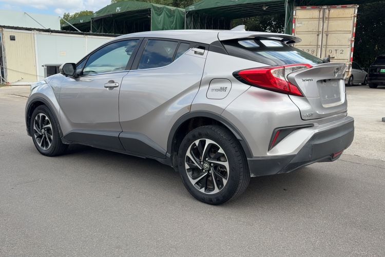 Used Toyota IZOA 2020 2.0L Enjoy Edition Exterior 5