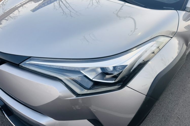 Used Toyota IZOA 2020 2.0L Yichi Version Exterior 6