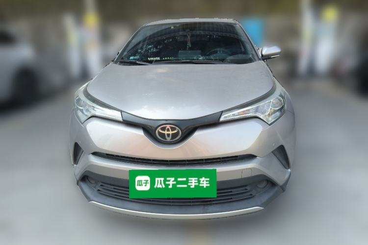 Used Toyota IZOA 2020 2.0L Yi Xiang CARE Front