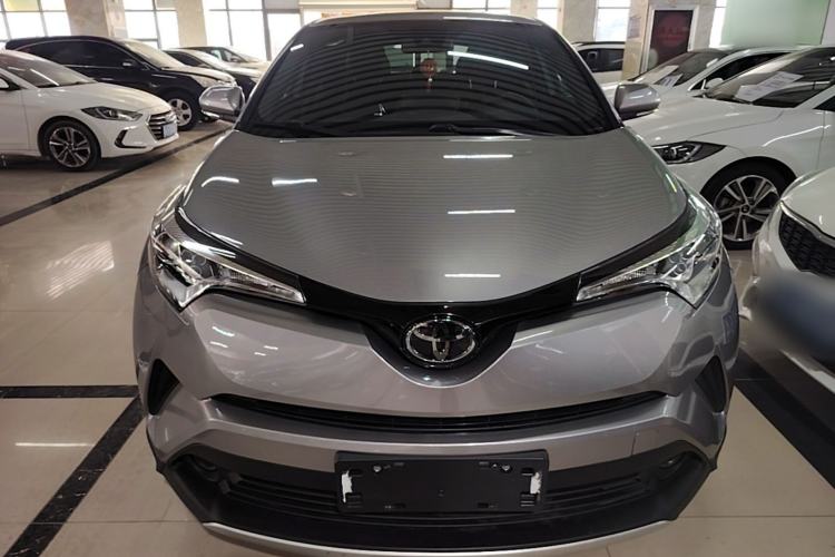 Used Toyota IZOA 2020 2.0L Enjoy Edition Front