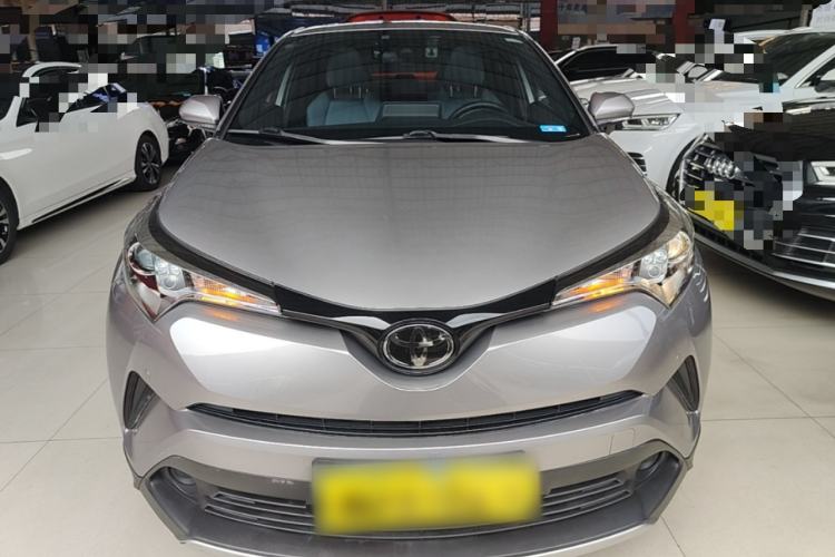 Used Toyota IZOA 2020 2.0L Yi Xiang CARE Front