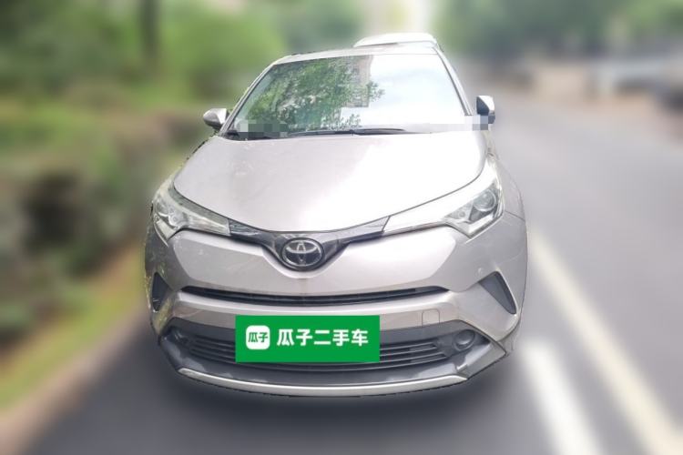 Used Toyota IZOA 2020 2.0L Yi Xiang CARE Front