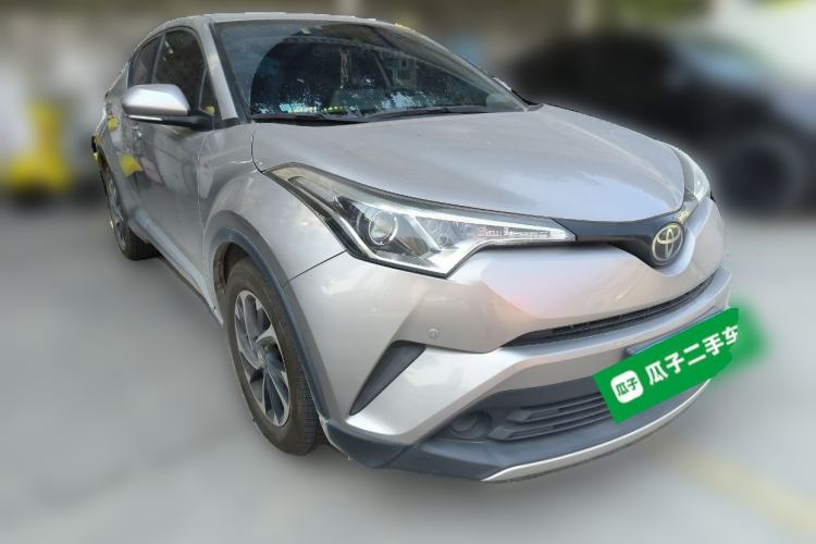 Used Toyota IZOA 2020 2.0L Yi Xiang CARE Front Right 45 Deg