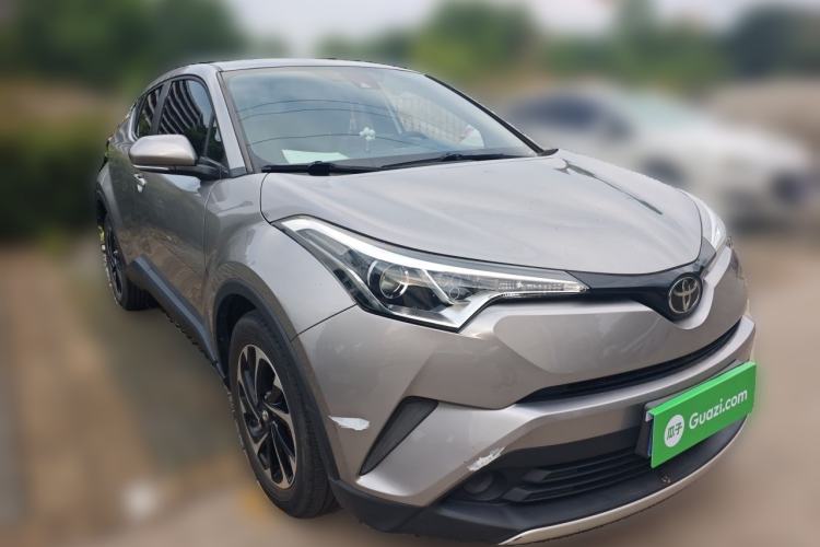 Used Toyota IZOA 2020 2.0L Enjoy Edition Front Right 45 Deg