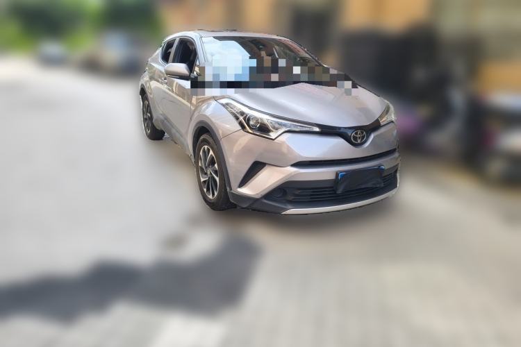 Used Toyota IZOA 2020 2.0L Enjoy Edition Front Right 45 Deg