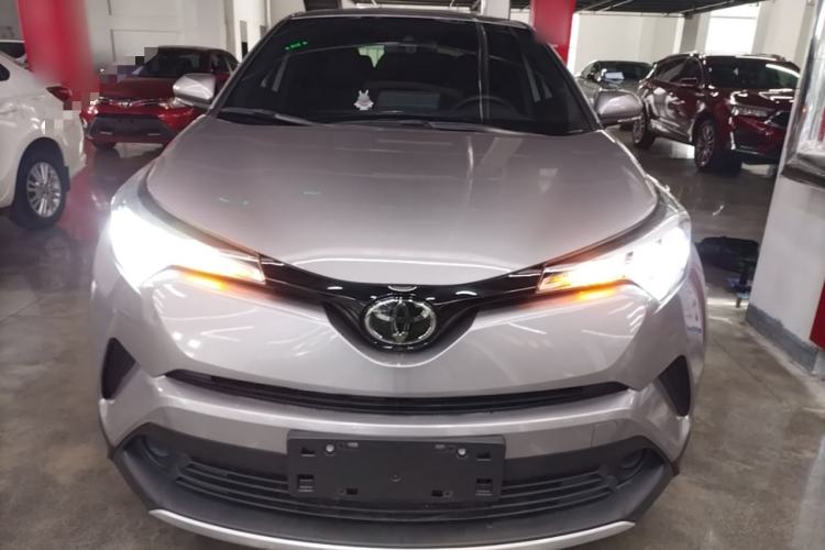 Used Toyota IZOA 2020 2.0L Enjoy Edition Front