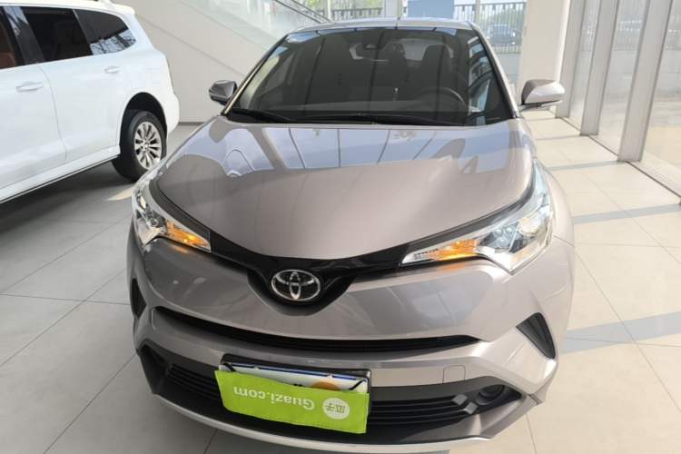 Used Toyota IZOA 2020 2.0L Enjoy Edition Front