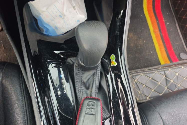Used Toyota IZOA 2020 2.0L Enjoy Edition Gear Lever